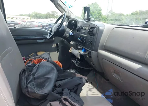 2005 Ford F-250 Lariat/Xl/Xlt z USA, uszkodzony, nr VIN 1FTSX20525EA33149